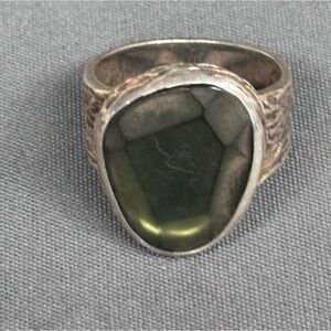 Silpada R1852 Oxidized Sterling Silver Green Glass Tapered Ring Size 10